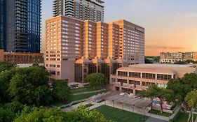 Downright Austin, A Renaissance Hotel